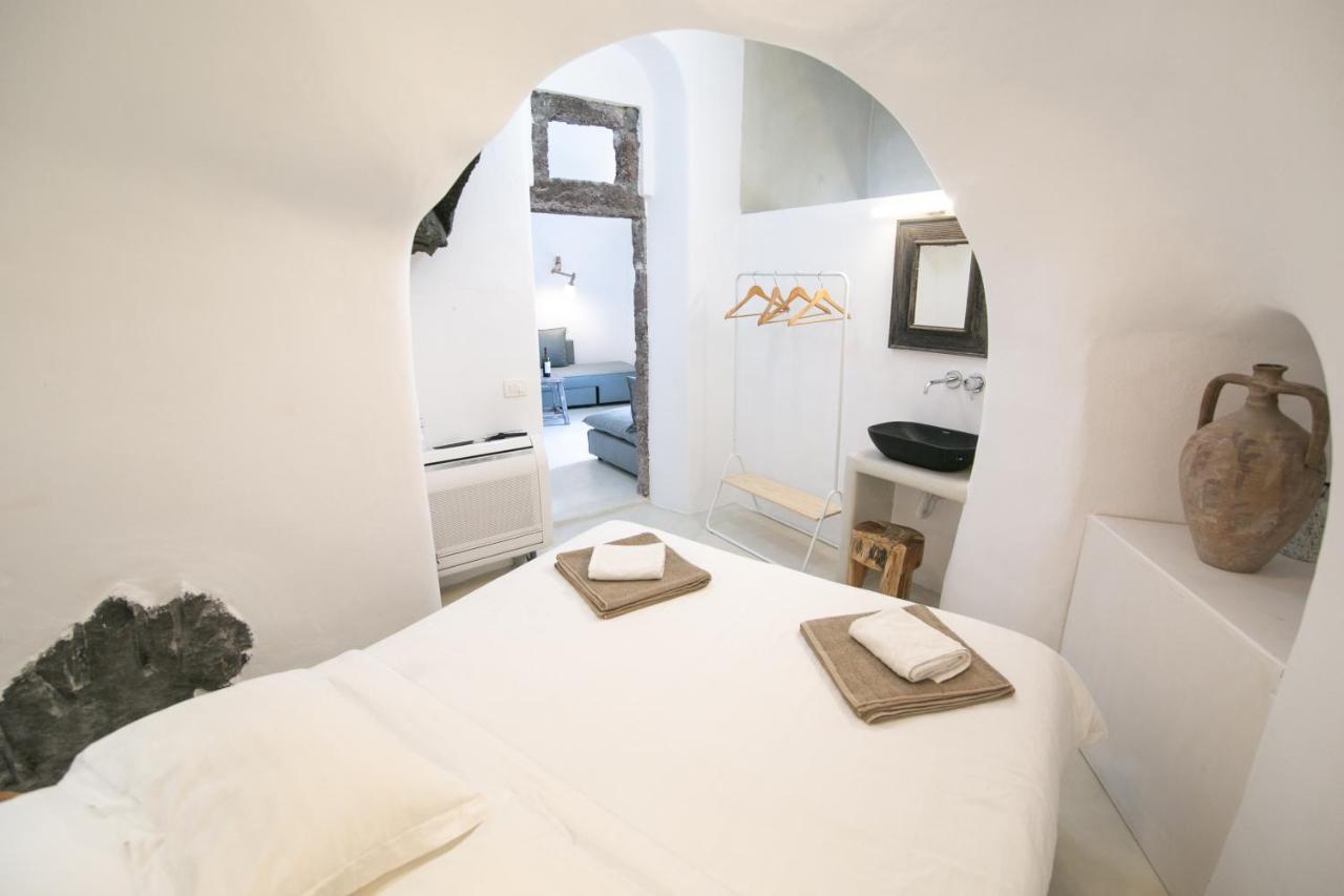 Ferienwohnung Opsis Cave House Ia Exterior foto